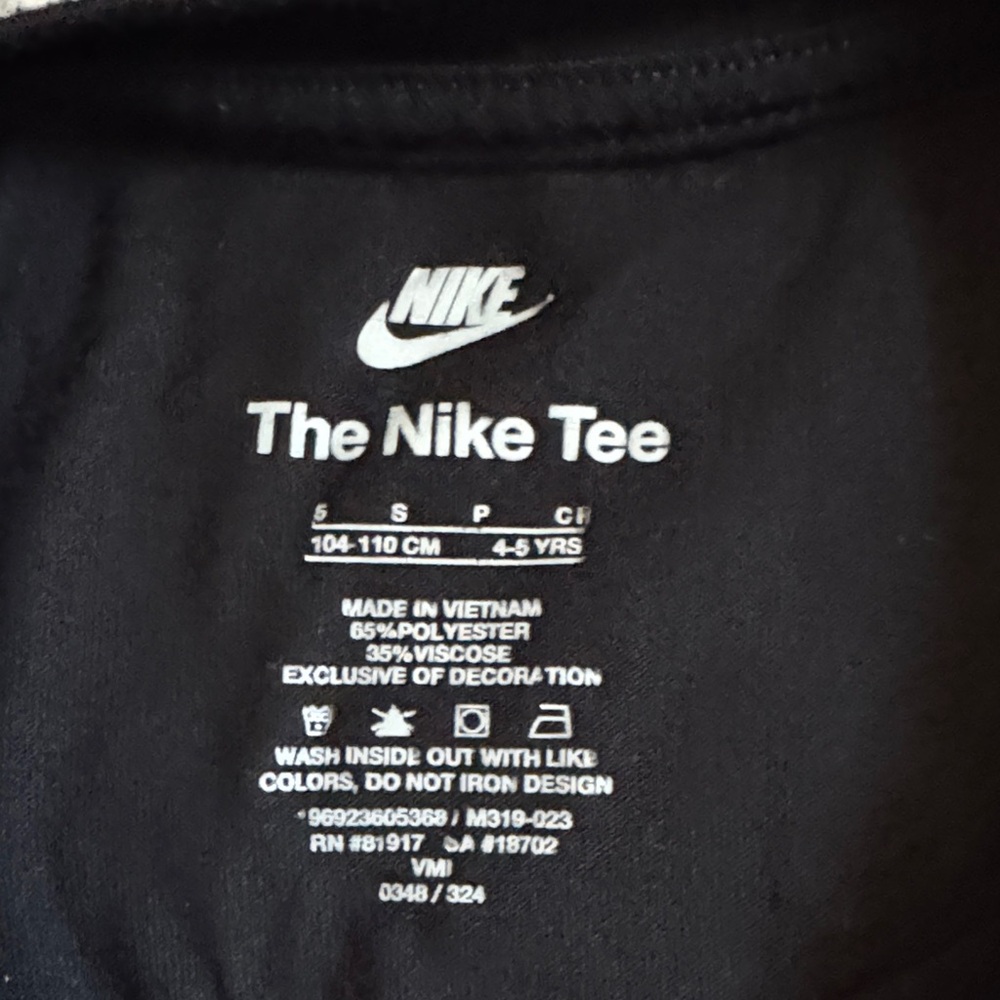 Nike Kids 3 pc Set - Purple and Black - Picture 9 of 13